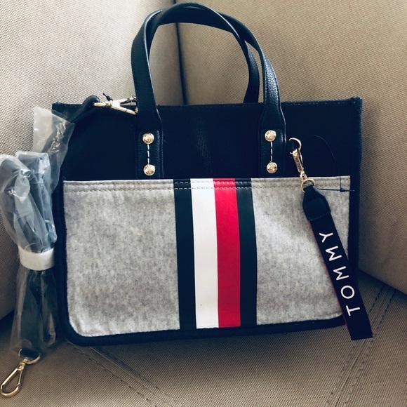 Tommy Hilfiger bag​ - Picture 1 of 5